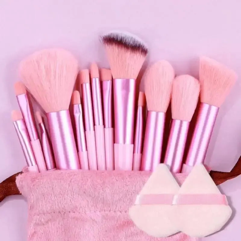 🌟 LuxeBlend™ Premium Makeup Brush Set